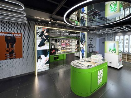 previous thumbnail image