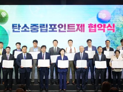 next thumbnail image